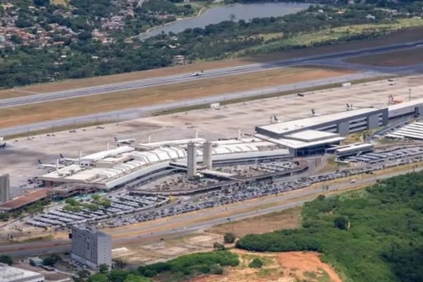 Aeroporto de Confins volta à normalidade depois de suspender operações