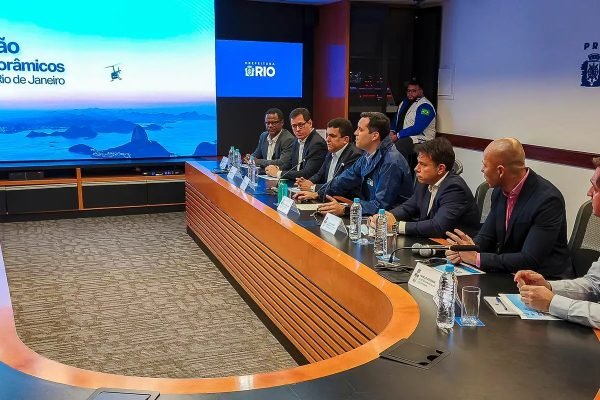 Anac suspende quatro empresas de voos panorâmicos que operavam no Rio