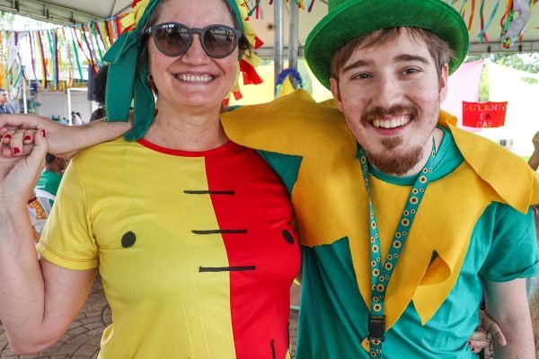 Bloco de Brasília faz carnaval acessível para pessoas com deficiência