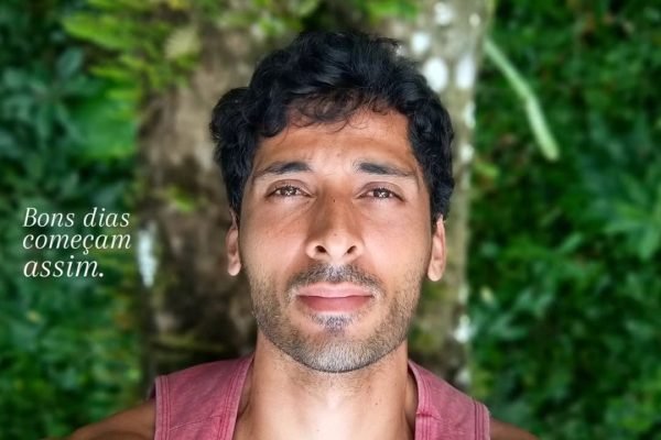 Bons-dias-comecam-assim-e1777471508815.jpg