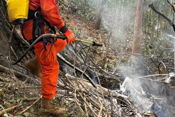 Colombianas que morreram na queda de helicóptero eram avó, mãe e filha