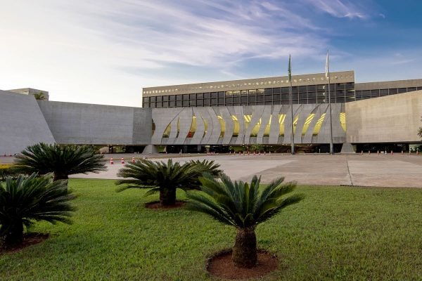 Comunidade quilombola consegue liminar contra Suzano