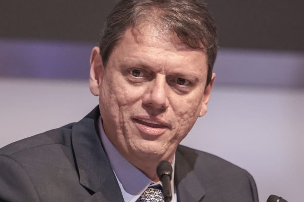 Consórcio Acquavias vence leilão de balsas em São Paulo