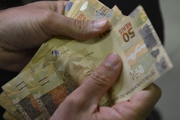 Consulta ao Abono Salarial estará disponível a partir de amanhã