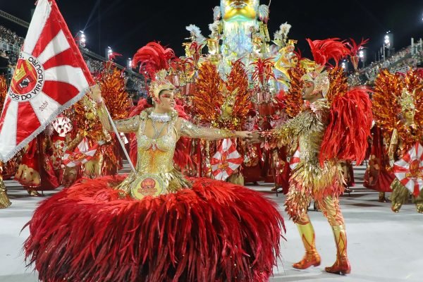 Desfiles de carnaval no Rio terão maior número de escolas de samba