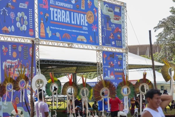 Indígenas pedem territórios livres da exploração de petróleo