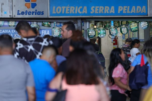 Mega-Sena acumula novamente e prêmio principal vai para R$ 52 milhões