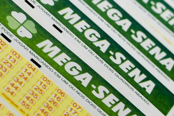 Mega-Sena não tem acertador e prêmio vai a R$ 40 milhões; veja dezenas