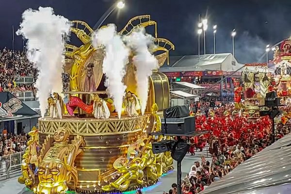 Mocidade Alegre é campeã do Carnaval de São Paulo pela 13ª vez