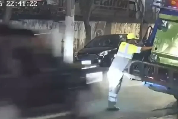 Motorista que matou gari em SP vai responder por homicídio qualificado