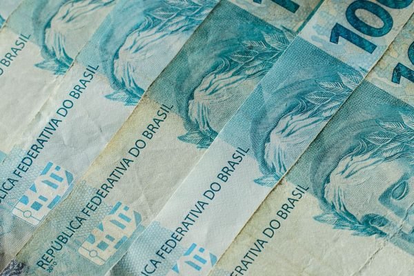 PF prende no Rio suspeito de golpe que fez idosa perder R$ 37 milhões
