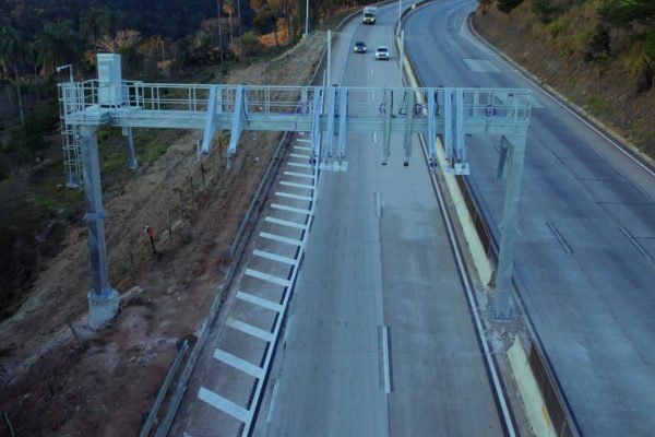 Pedágio 100% eletrônico começa a funcionar na BR-381 neste sábado