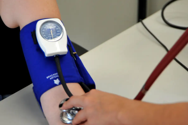 Pressão 12 por 8 passa a ser considerada pré-hipertensão