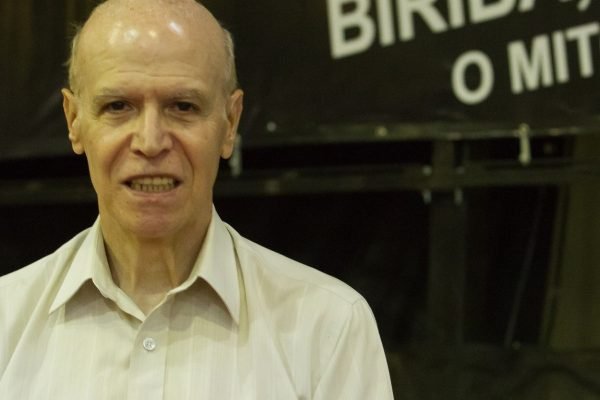 Primeiro ídolo do tênis de mesa brasileiro, Biriba morre aos 80 anos