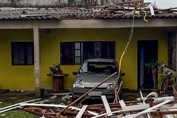 Quatro pessoas estão desaparecidas no RS após temporal