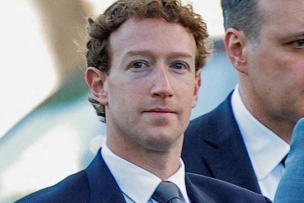 Zuckerberg nega desenvolver redes sociais para viciar jovens em telas